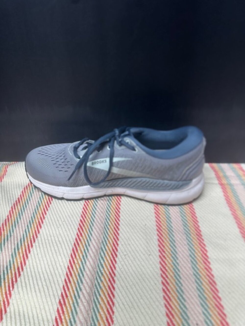 Brooks Addiction GTS 15 Woman's Size 9.5 - Picture 2 of 12